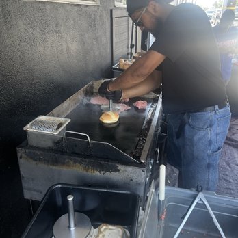 Tapp’D - Burgers Near Me - Belmont, California