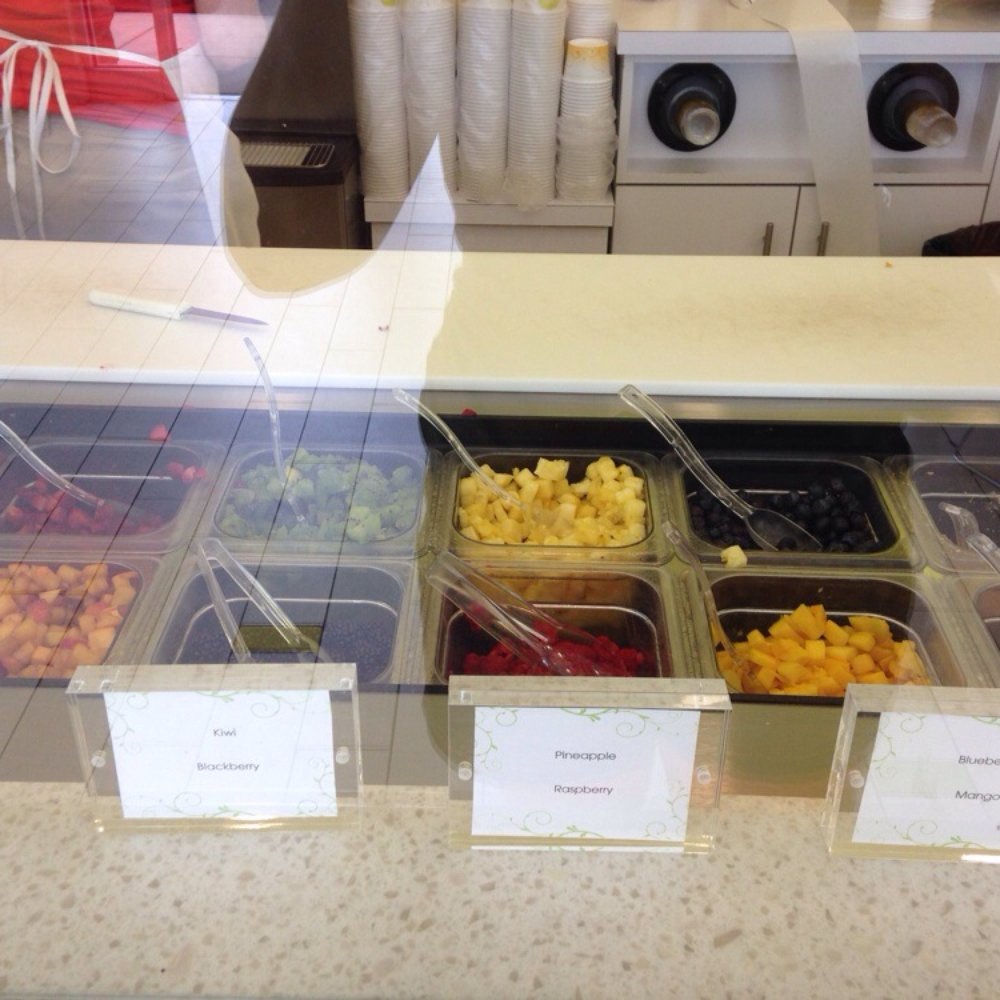 Yagööt - Fruit toppings - Ice Cream & Frozen Yogurt Near Me - Mason, Ohio