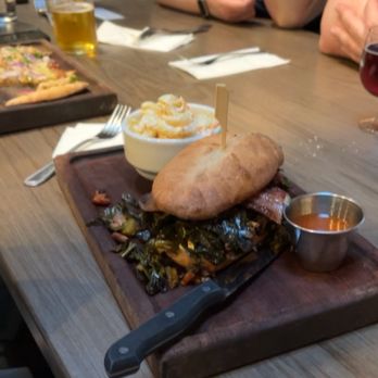 Leftcraft - Gastropubs Near Me - Edmonds, Washington