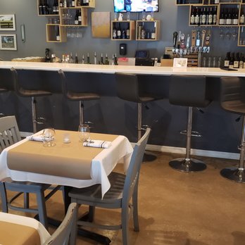 Root & Branch Bistro + Bar - Bar area - New American Near Me - Clermont, Florida Root & Branch Bistro + Bar - Bar area - New American Near Me - Clermont, Florida