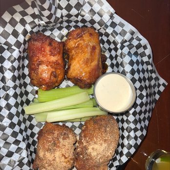 Brunson's Pub - Dry rub & maple soy wings. - Burgers Near Me - Saint Paul, Minnesota Brunson's Pub - Dry rub & maple soy wings. - Burgers Near Me - Saint Paul, Minnesota