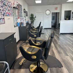 Gabby’s Salon - Gabby's hair salon