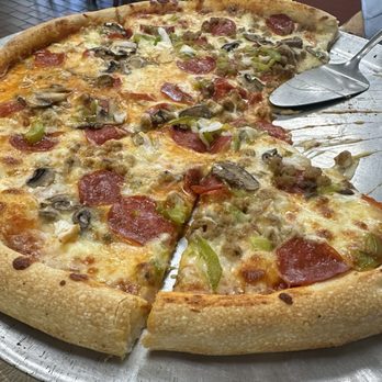 Luigi's Pizza - Luigi's Pizza Special Combo - Pizza Near Me - Homosassa, Florida Luigi's Pizza - Luigi's Pizza Special Combo - Pizza Near Me - Homosassa, Florida