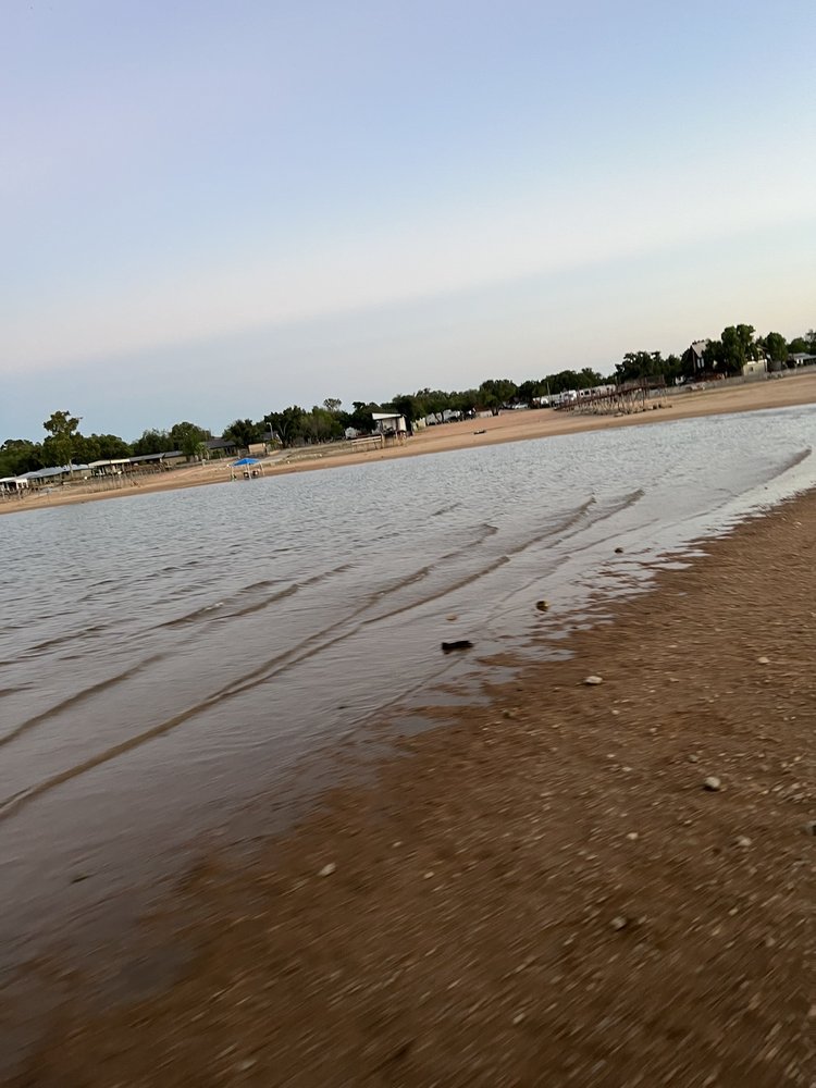 CEDAR LODGE Updated October 2024 82 Photos 1400 RR 261, Buchanan