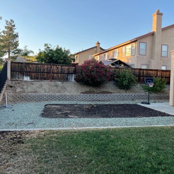 Diego’s Landscaping & Tree Care Services - Before picture - Landscaping Near Me Diego’s Landscaping & Tree Care Services - Before picture - Landscaping Near Me