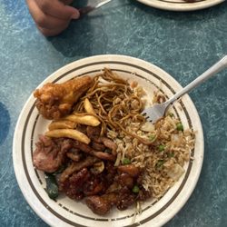 King Buffet Chinese Restaurant - Fried rice, lo mein