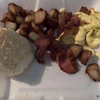 Erica's Cafe - 1 plain biscuit. 1 slice of undercooked bacon, potatoes, and a sliver of scrambled eggs. The food was cold. - Breakfast & Brunch Near Me - Citrus Heights, California