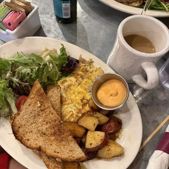 Cafe Bonjour - Bonjour Omelet - Breakfast & Brunch Near Me - Boston, Massachusetts