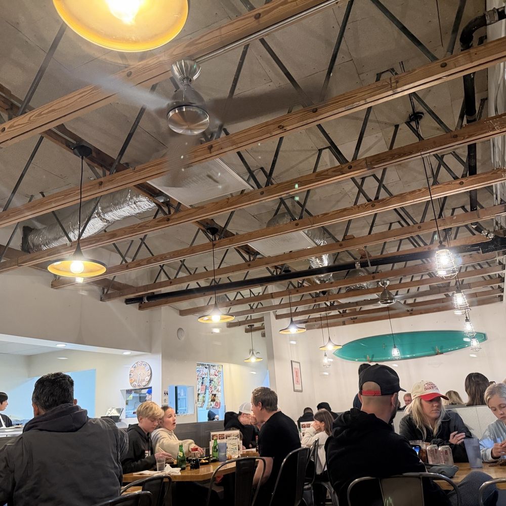 Full Moon Sushi - Inside vibe - Japanese Near Me - San Clemente, California Full Moon Sushi - Inside vibe - Japanese Near Me - San Clemente, California