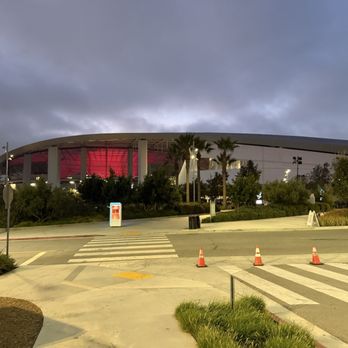 SoFi Stadium - Stadiums & Arenas Near Me - Inglewood, California SoFi Stadium - Stadiums & Arenas Near Me - Inglewood, California