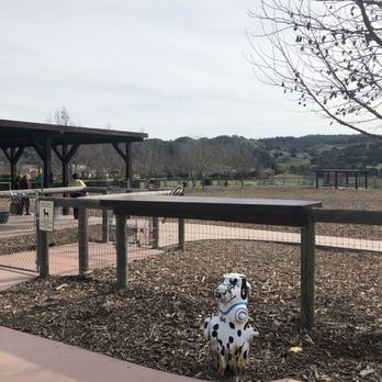 Vineyard Dog Park - Dog Parks Near Me - Templeton, California