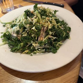 R+D Kitchen - Kale and chicken salad - New American Near Me - Yountville, California R+D Kitchen - Kale and chicken salad - New American Near Me - Yountville, California