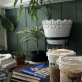 Anhelo Coffee - Coffee & Tea Near Me - Los Angeles, California Anhelo Coffee - Coffee & Tea Near Me - Los Angeles, California