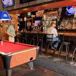Sonney's BBQ Shack Bar & Grill - Bar