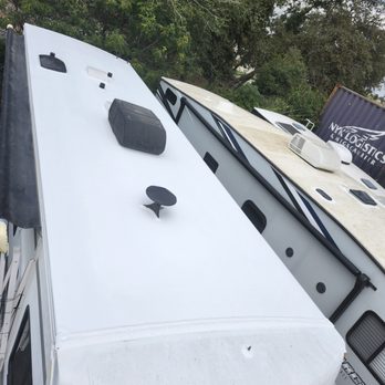 RV Time - Roof replacement on a Winnebago Class A motorhome - RV Repair Near Me - Roseville, California RV Time - Roof replacement on a Winnebago Class A motorhome - RV Repair Near Me - Roseville, California