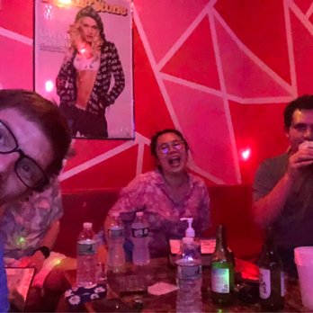 32 Karaoke - Some friends singing our hearts out. - Karaoke Near Me - New York, New York 32 Karaoke - Some friends singing our hearts out. - Karaoke Near Me - New York, New York