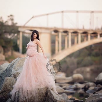 Katherine Vess Photography - Outdoor maternity session - Session Photography Near Me Katherine Vess Photography - Outdoor maternity session - Session Photography Near Me