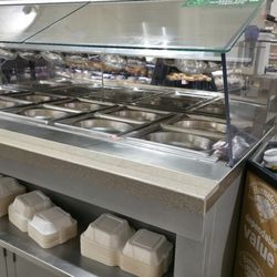 Hannaford Supermarket - Empty hot bar