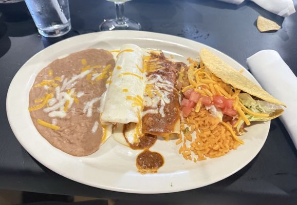 Los Jimadores Tex-Mex Tequila Factory by null