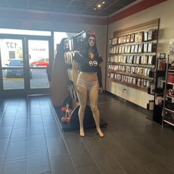 Adam & Eve - Las Vegas - in store