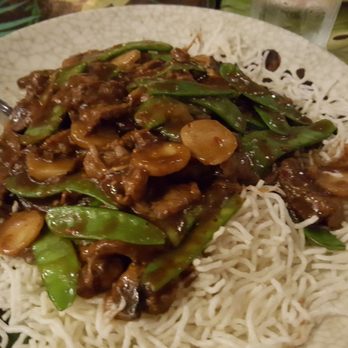Chef Shangri-La - Mongolian beef need a little bit more seasoning - Chinese Near Me - North Riverside, Illinois