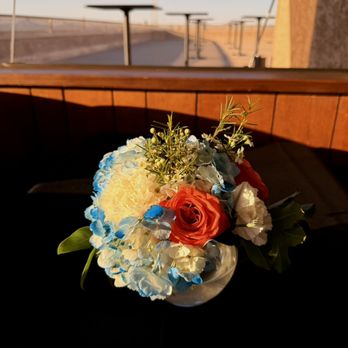 Wonder Blooms AZ - Floral arrangements customer requested small blue and orange colors - Floral Designers Near Me - Tempe, Arizona Wonder Blooms AZ - Floral arrangements customer requested small blue and orange colors - Floral Designers Near Me - Tempe, Arizona