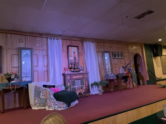 Sleuths Mystery Dinner Shows by null