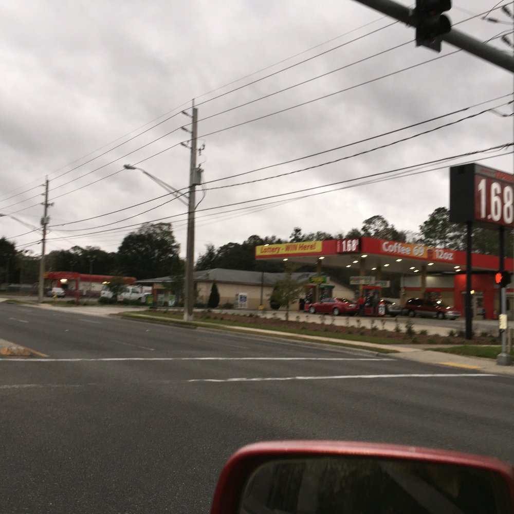 Murphy - It's across the street from the Walmart - Gas Stations Near Me - Jacksonville, Florida