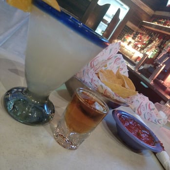 Los Altos Mexican Grill - Margarita w grand ma kick. Chips/ salsa - Mexican Near Me - Goose Creek, South Carolina