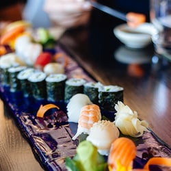 Tokyo Bay - Tokyo Bay table plates