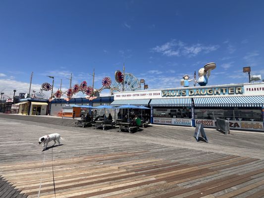 Paul's Daughter by null