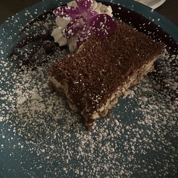 La Piazza Restaurant - Tiramisu - Italian Near Me - Wallingford, Connecticut