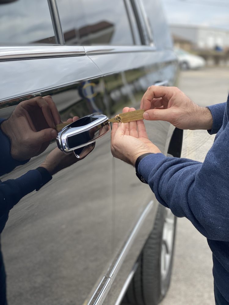 LOCKSMITH PRO 10 Photos 2115 Murfreesboro Pike, Nashville, Tennessee Keys & Locksmiths