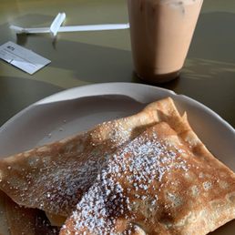 Parisian Crepe (banana nutella) and Iced Cubano