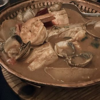 Alfama Cellar - *FiSH AND PRAWNS CATAPLANA - Portuguese Near Me - Lisbon, 11