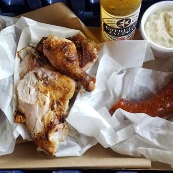 Woody's Smoke House - Barbeque Near Me - Joplin, Missouri