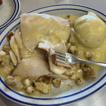 Gettysburg Family Restaurant - Turkey with stuffing - American Near Me - Gettysburg, Pennsylvania Gettysburg Family Restaurant - Turkey with stuffing - American Near Me - Gettysburg, Pennsylvania