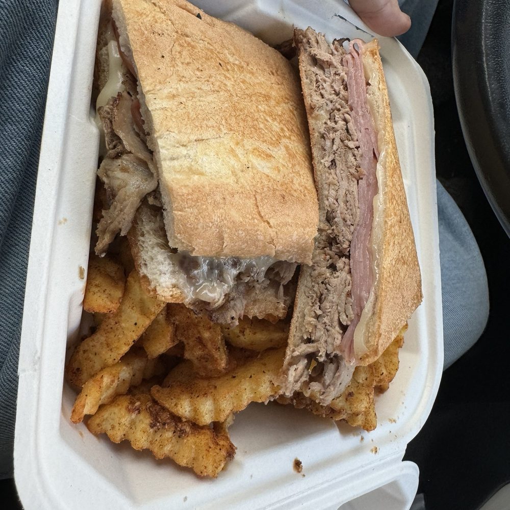 Full Tilt Sandwiches - Food Trucks Near Me - Brandon, Florida