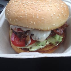Steamboat Grill & Greens - Bacon avocado burger