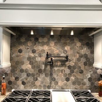 Four Seasons Flooring - a kitchen with a stove - Carpeting Near Me - Myrtle Beach, South Carolina Four Seasons Flooring - a kitchen with a stove - Carpeting Near Me - Myrtle Beach, South Carolina