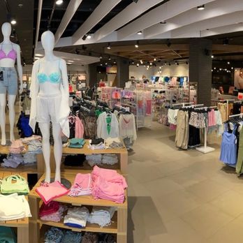 Ardene - Accessories Near Me - Edmonton, Alberta Ardene - Accessories Near Me - Edmonton, Alberta