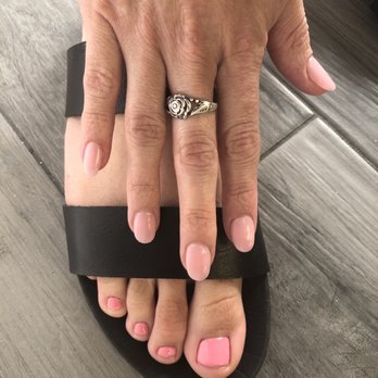 Organic Nail Bar - Powdered dip full set and gel toes - Nail Salons Near Me - Tustin, California
