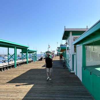Green Pier - Green Pier - Landmarks & Historical Buildings Near Me - Avalon, California Green Pier - Green Pier - Landmarks & Historical Buildings Near Me - Avalon, California