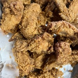 a bowl of fried chicken a bowl of fried chicken