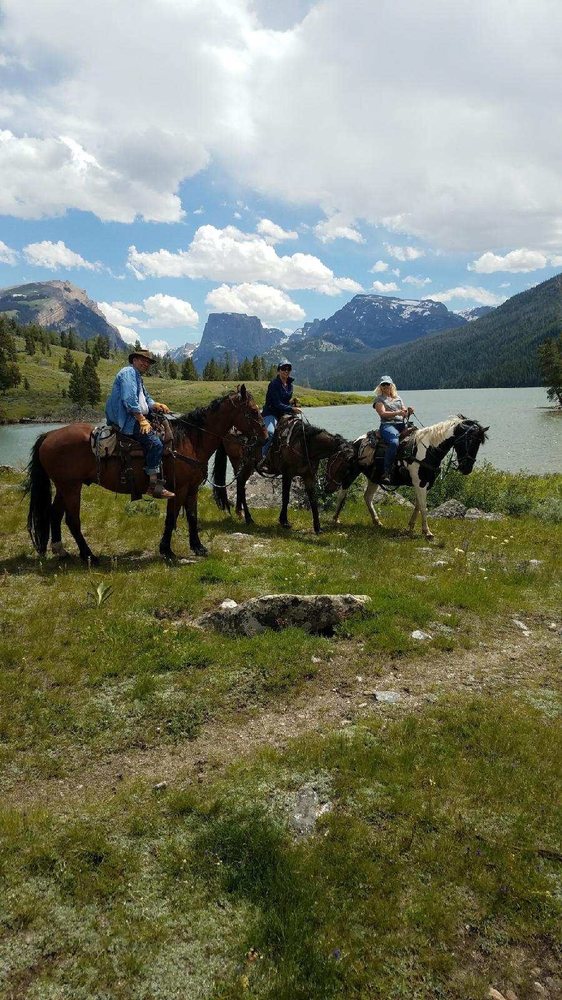 MULE SHOE OUTFITTERS Updated June 2024 125 Rock Ridge Dr, Capitan