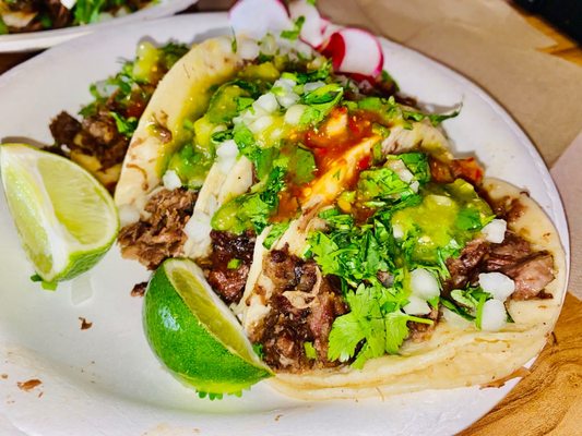 Lilly's Taqueria by null