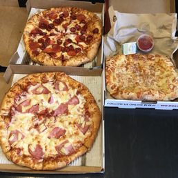 Cheesy bread, and two medium 2-topping pizzas: two kinds of pepperoni and ham/pineapple.