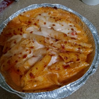Verona Italian Restaurant - Penne pasta.  It was as though they forgot to add seasoning to the dish. - Italian Near Me - Conway, Arkansas