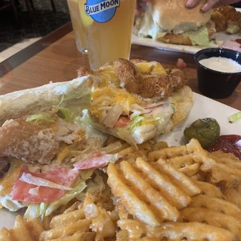 Hobo's Cafe - Grouper sandwich, yummy fries & blue moon beer - New American Near Me - Key Largo, Florida
