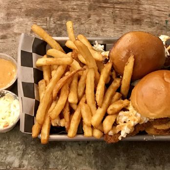 Rooster's - Chicken Shop Near Me - Montclair, New Jersey